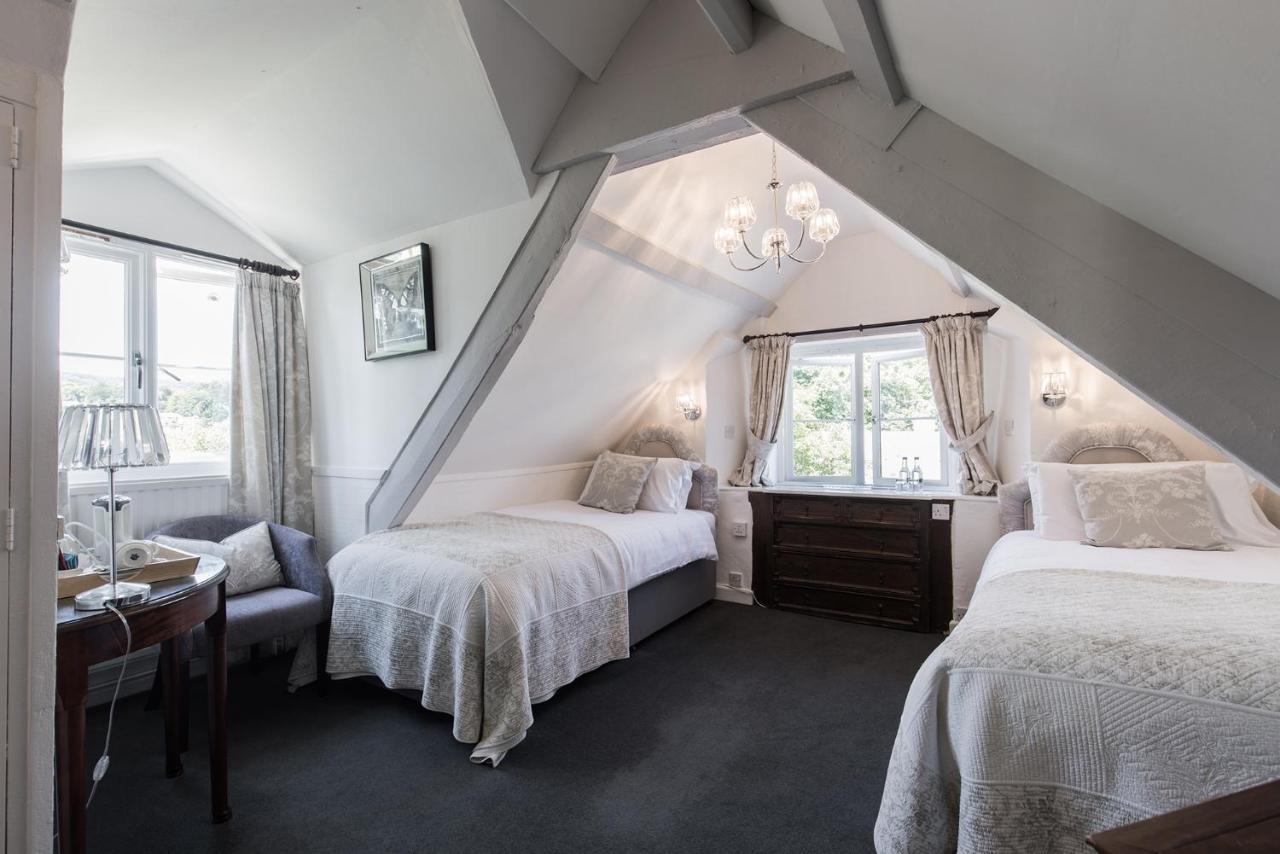 Hotel The Mount Pleasant 4*